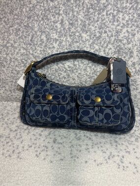 Coach Cargo Shoulder Bag In Signature Denim